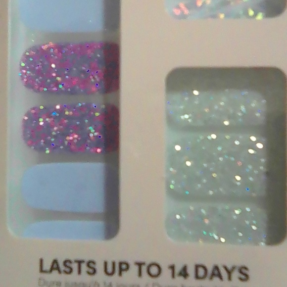 32 nail strips dashing diva gloss ultra shine gel palette (2) - Picture 9 of 9